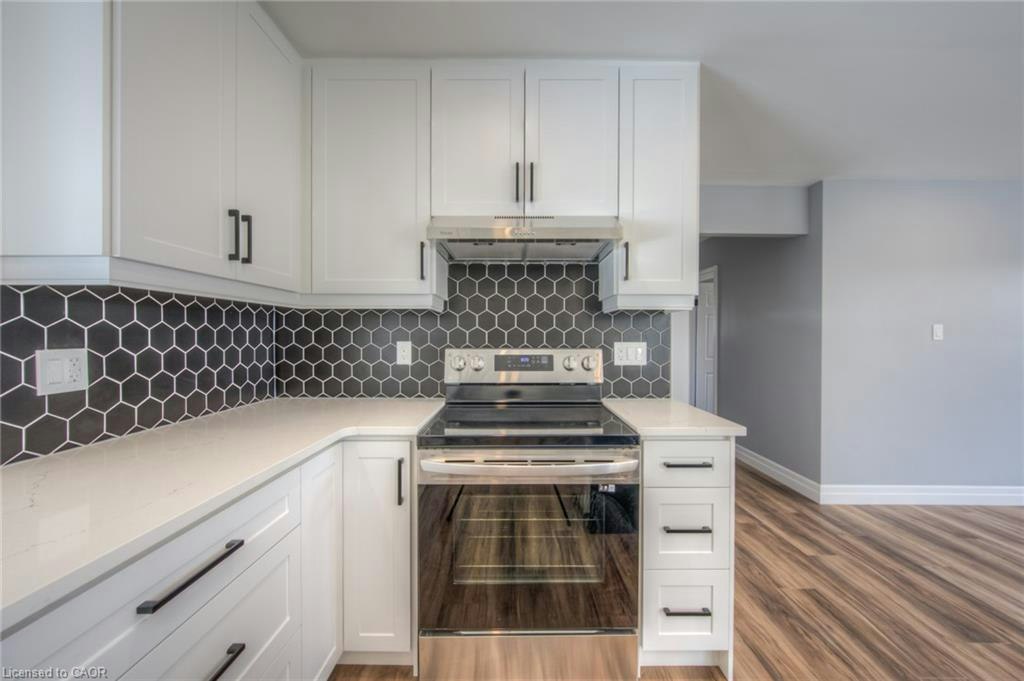 1-262 Ross Avenue, Kitchener, ON, N2A 1V6 - 8