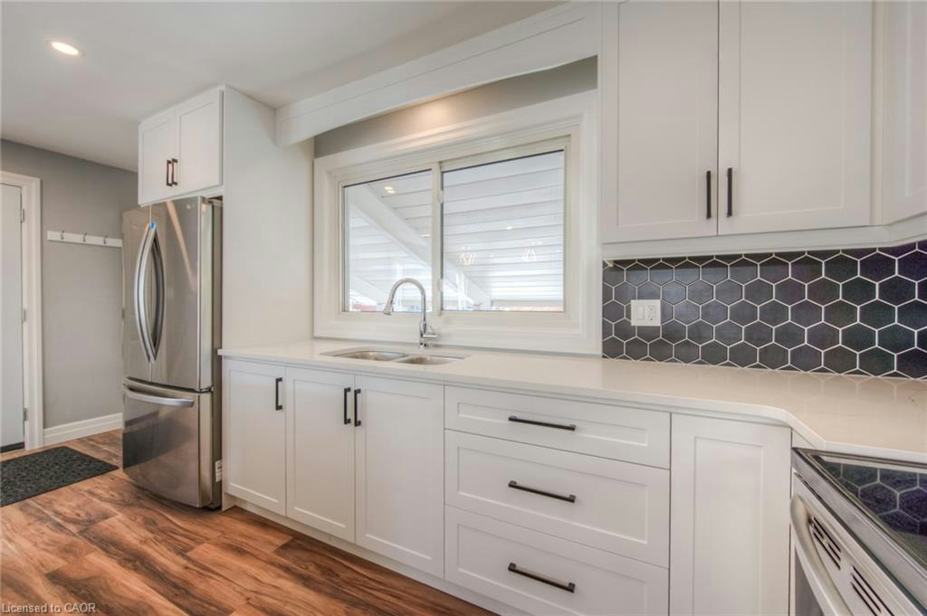 1-262 Ross Avenue, Kitchener, ON, N2A 1V6 - 5