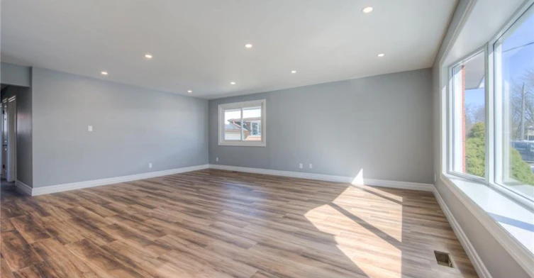 1-262 Ross Avenue, Kitchener, ON, N2A 1V6 - 2