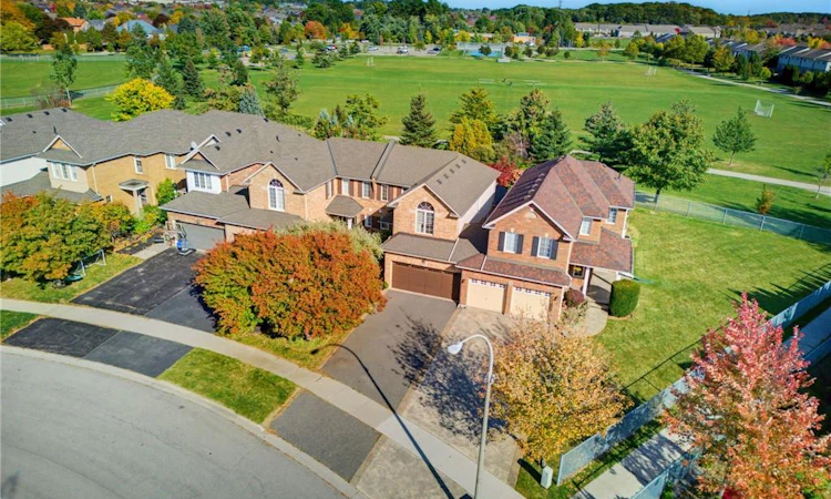 103 Thoroughbred Boulevard