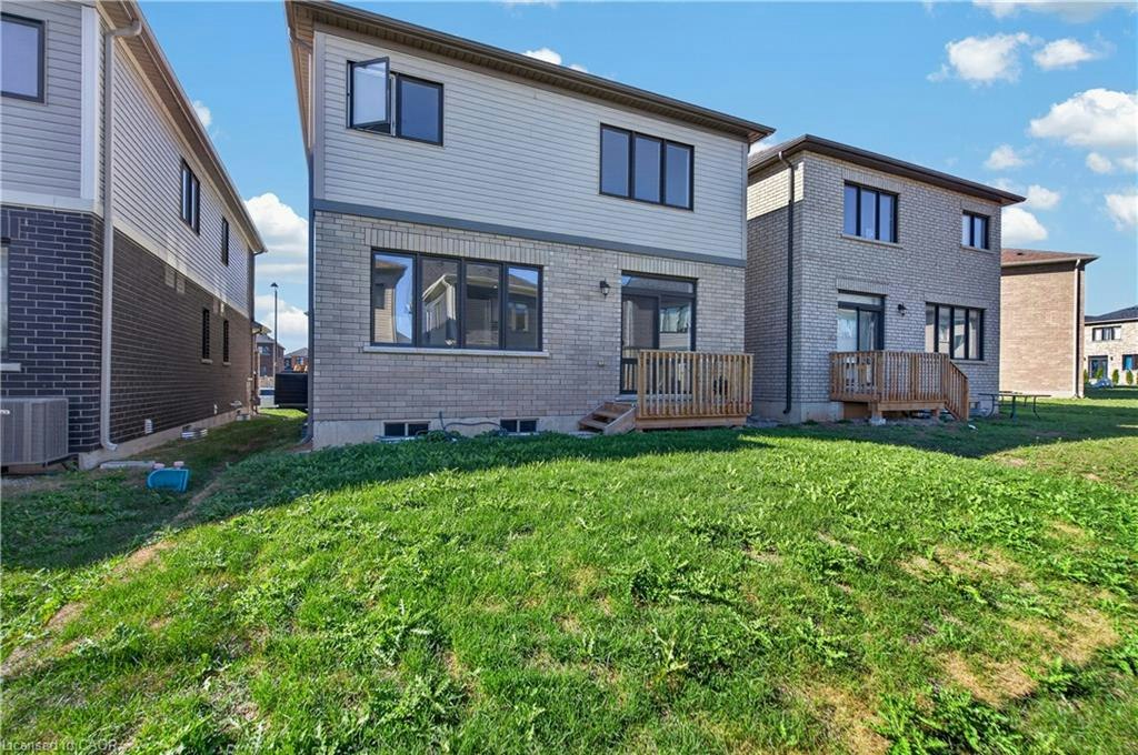 57 Wintergreen Crescent, Cayuga, ON, N3W 0H5 - 38