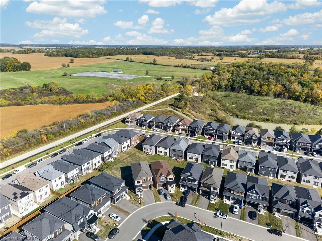 57 Wintergreen Crescent, Cayuga, ON, N3W 0H5 - 47