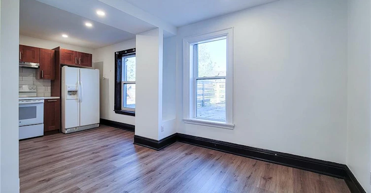 1-108 Kensington Avenue N, Hamilton, ON, L8L 7N2 - 9
