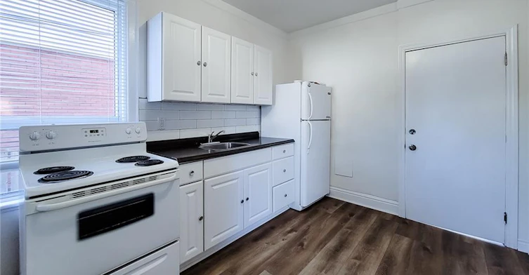 1-108 Kensington Avenue N, Hamilton, ON, L8L 7N2 - 6