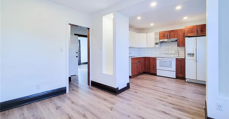 1-108 Kensington Avenue N, Hamilton, ON, L8L 7N2 - 10