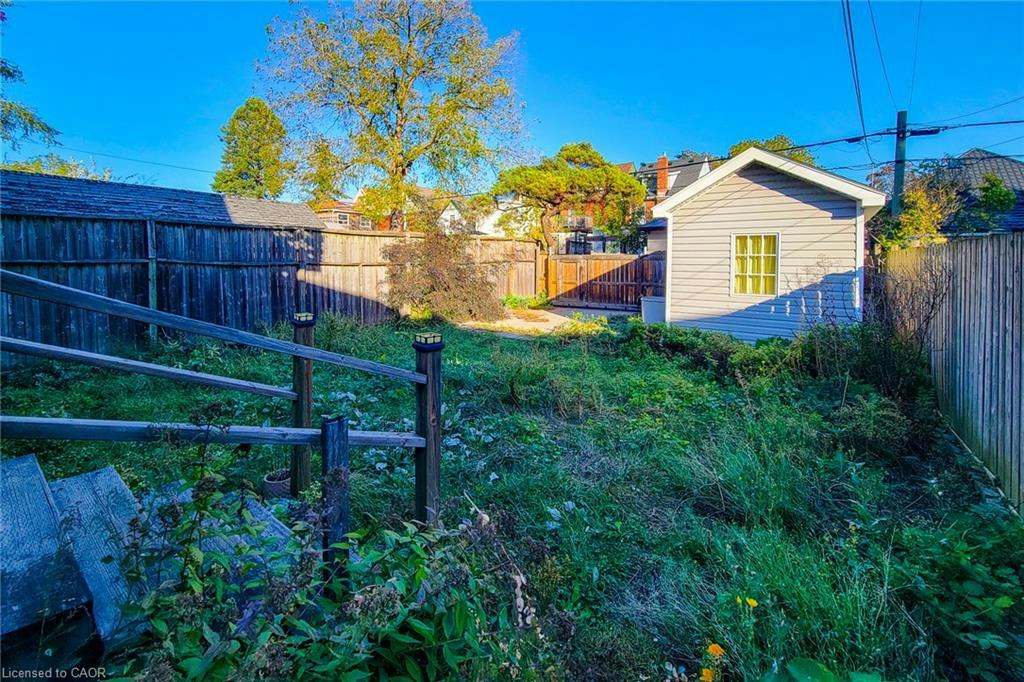 2-108 Kensington Avenue N, Hamilton, ON, L8L 7N2 - 33
