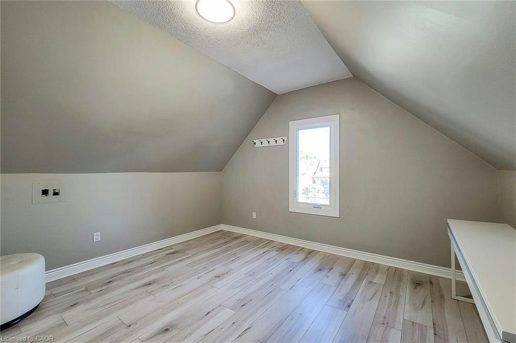 2-108 Kensington Avenue N, Hamilton, ON, L8L 7N2 - 23