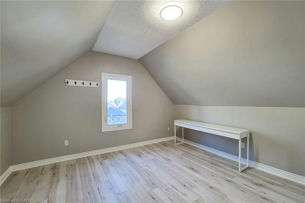 2-108 Kensington Avenue N, Hamilton, ON, L8L 7N2 - 24
