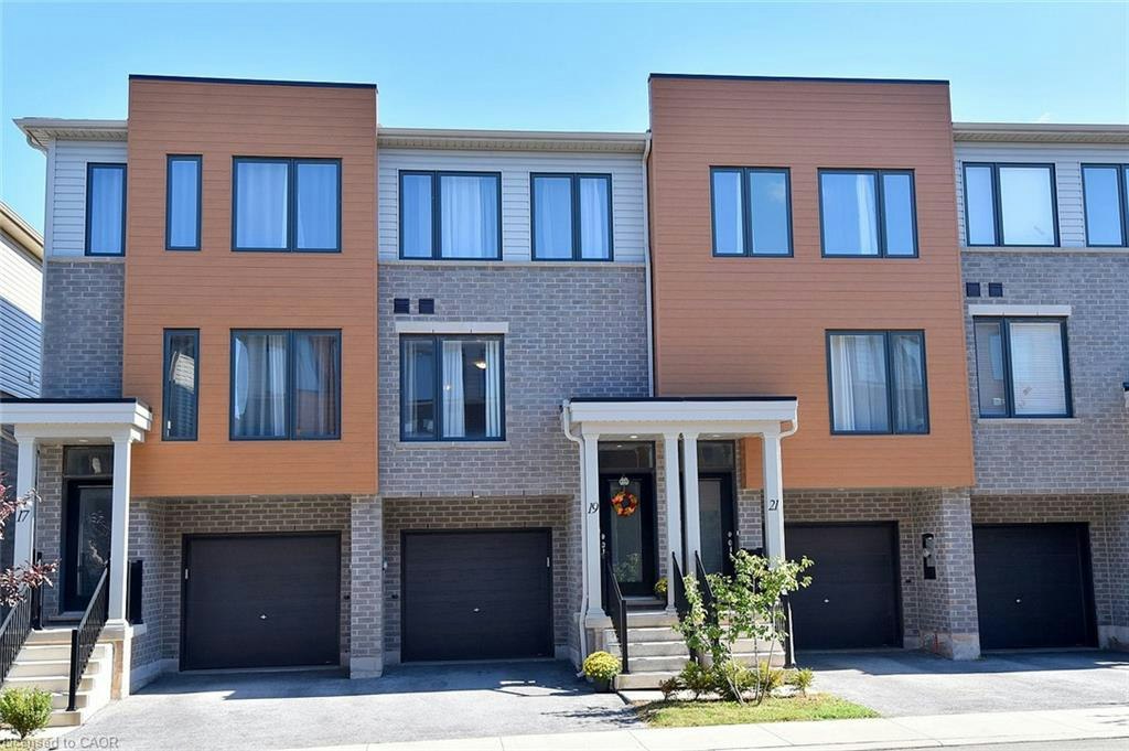 19 Radison Lane, Hamilton, ON, L8H 0B5