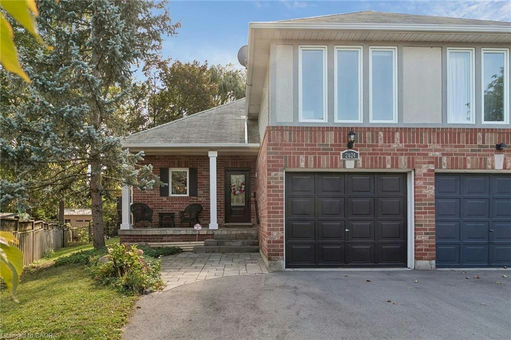 2024 Grovetree Lane, Burlington, ON, L7R 4V4