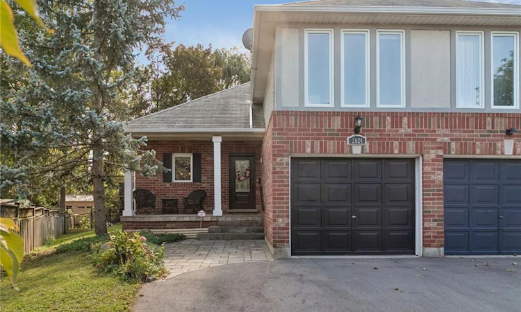 2024 Grovetree Lane