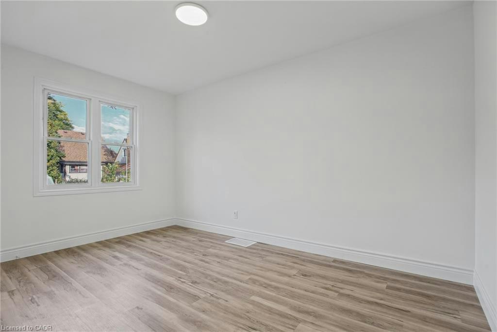 Upper-156 East 36th Street, Hamilton, ON, L8V 3Z4 - 17