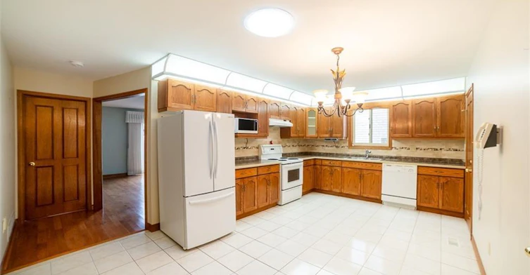 Main-147 Locheed Drive, Hamilton, ON, L8T 4Z7 - 4