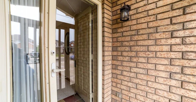 Main-147 Locheed Drive, Hamilton, ON, L8T 4Z7 - 2