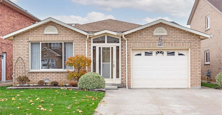 Main-147 Locheed Drive, Hamilton, ON, L8T 4Z7