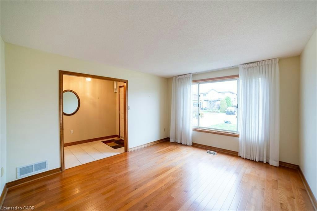 Main-147 Locheed Drive, Hamilton, ON, L8T 4Z7 - 3