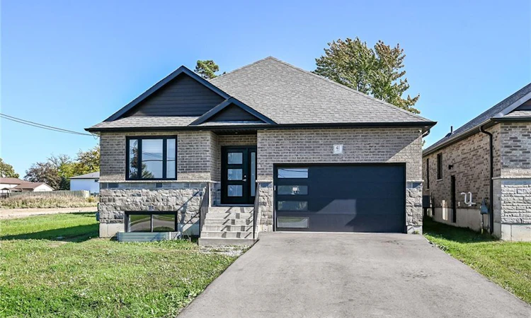 41 Eleanor Avenue