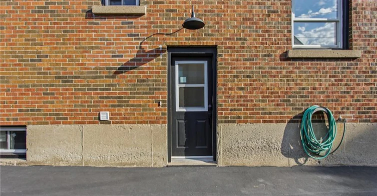 Lower-156 East 36th Street, Hamilton, ON, L8V 3Z4 - 4