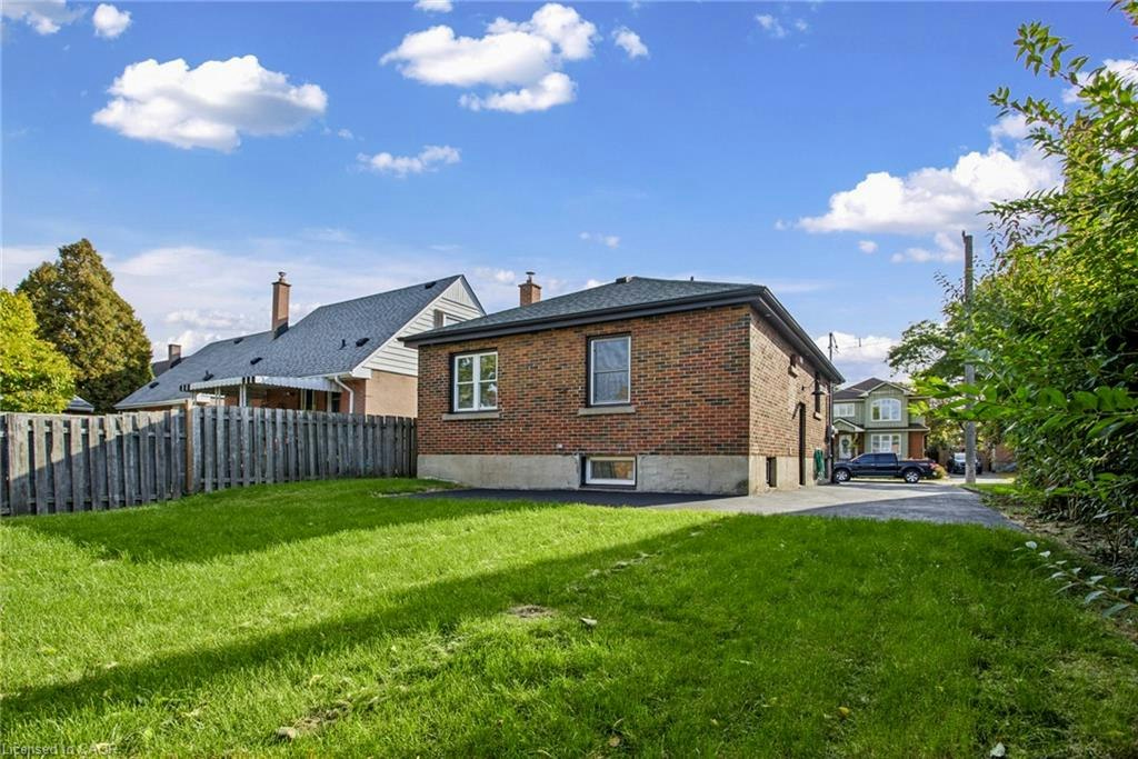 Lower-156 East 36th Street, Hamilton, ON, L8V 3Z4 - 6