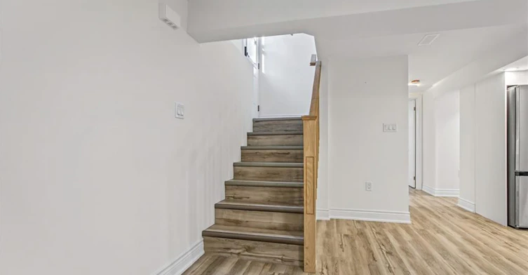 Lower-156 East 36th Street, Hamilton, ON, L8V 3Z4 - 8