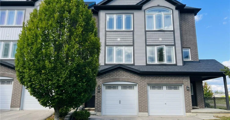 48-12 Poplar Drive, Cambridge, ON, N3C 3X2