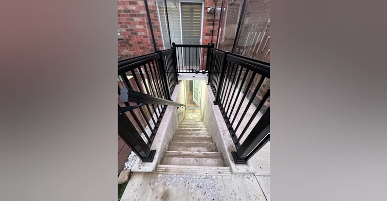 44 Sugarberry Drive, Brampton, ON, L6X 0K3 - 10