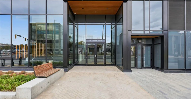 606-91 John Street N, Hamilton, ON, L8R 1H7