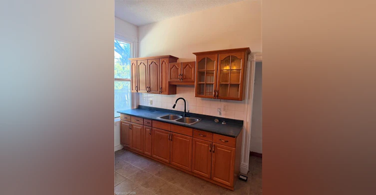 MAIN-73 Sherman Avenue S, Hamilton, ON, L8M 2P8 - 26