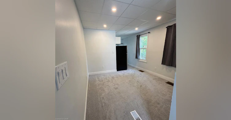 2-18 Stirling Avenue N, Kitchener, ON, N2H 3G5 - 5