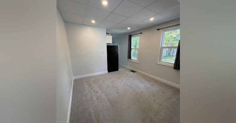 2-18 Stirling Avenue N, Kitchener, ON, N2H 3G5 - 6