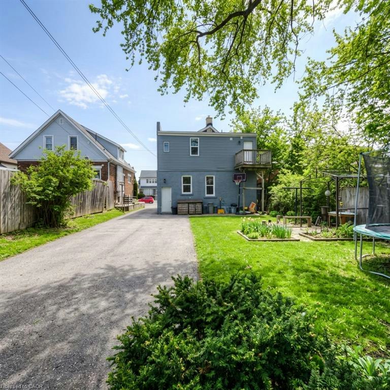 2-18 Stirling Avenue N, Kitchener, ON, N2H 3G5 - 19