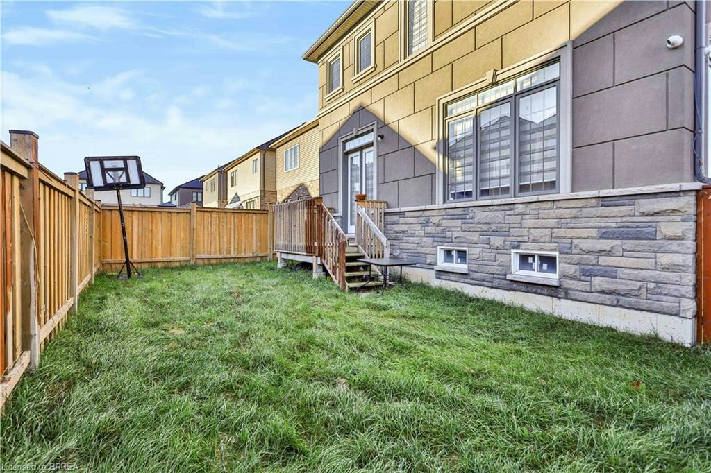 1 Rowley Street, Brantford, ON, N3S 0J6 - 40
