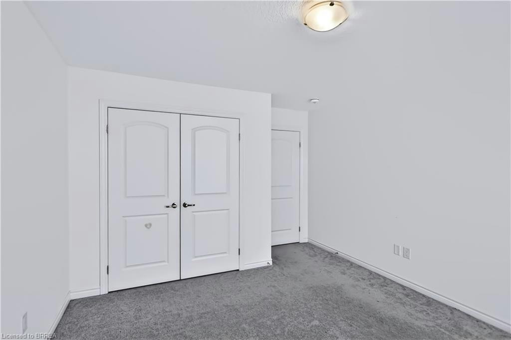 1 Rowley Street, Brantford, ON, N3S 0J6 - 28