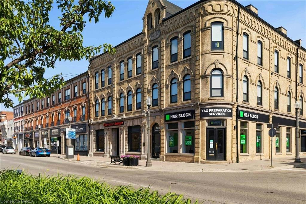 318-140 Dalhousie Street, Brantford, ON, N3T 2J3