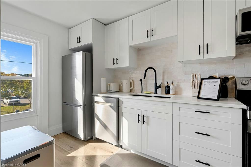 3-115 Ainslie Street N, Cambridge, ON, N1R 3P2 - 4