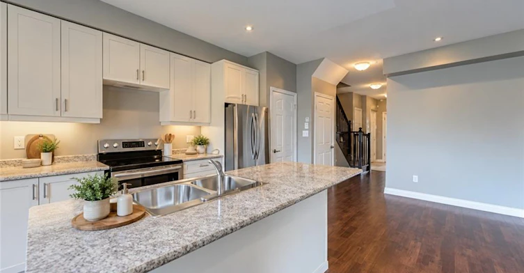 5-55 Madonna Drive, Hamilton, ON, L0R 1W0 - 4