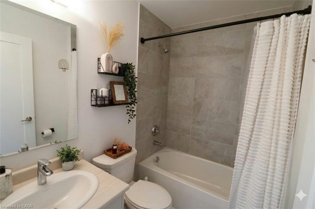 B1-10 Palace Street, Kitchener, ON, N2E 0J3 - 12