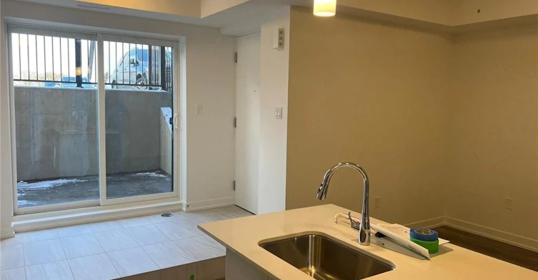 F8-20 Palace Street, Kitchener, ON, N2E 0J3 - 7