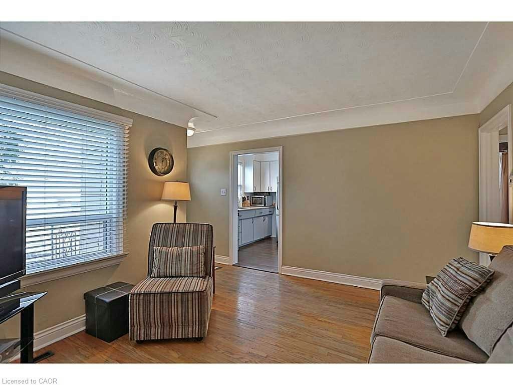 Upper Lvl-606 Brucedale Avenue E, Hamilton, ON, L8V 1P5 5