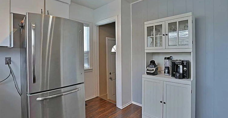 Upper Lvl-606 Brucedale Avenue E, Hamilton, ON, L8V 1P5 - 7