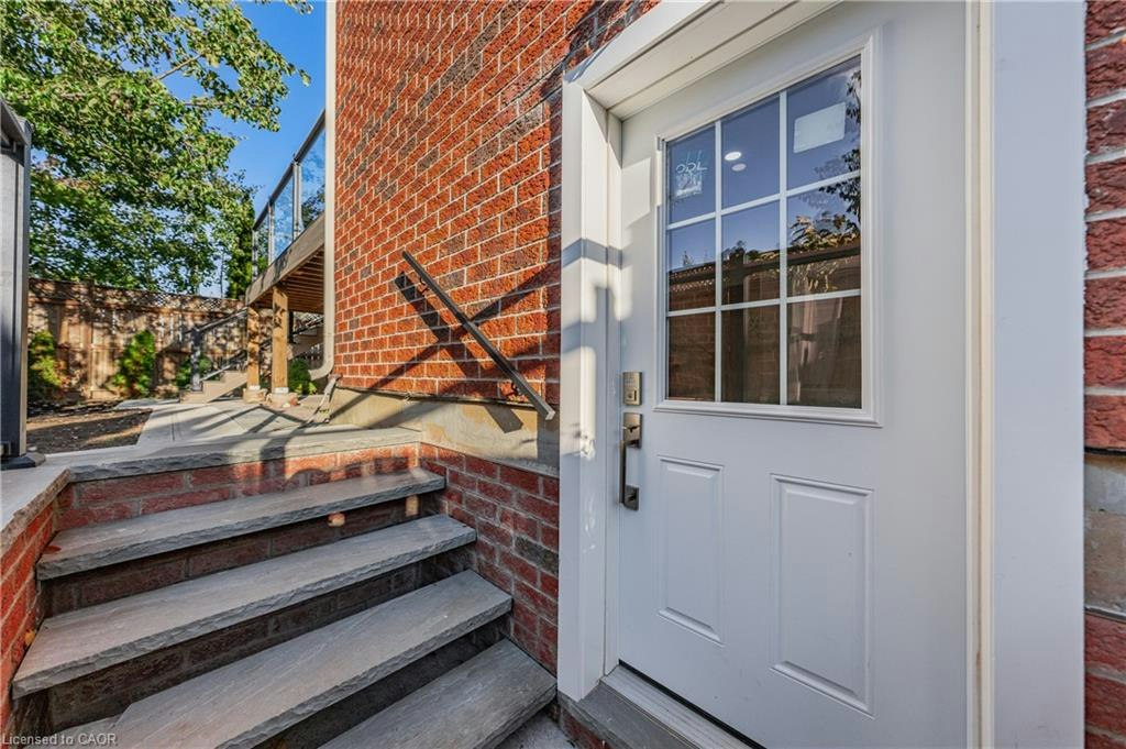 lower-3 Ivy Lane Court, Kitchener, ON, N2N 3P8 - 4
