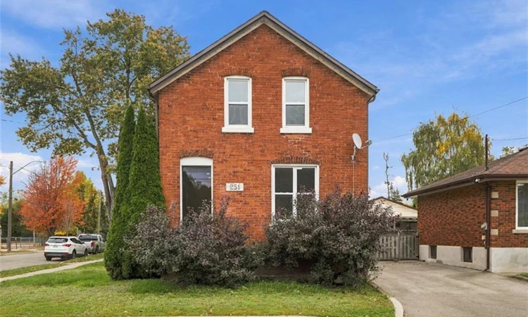 251 Rawdon Street