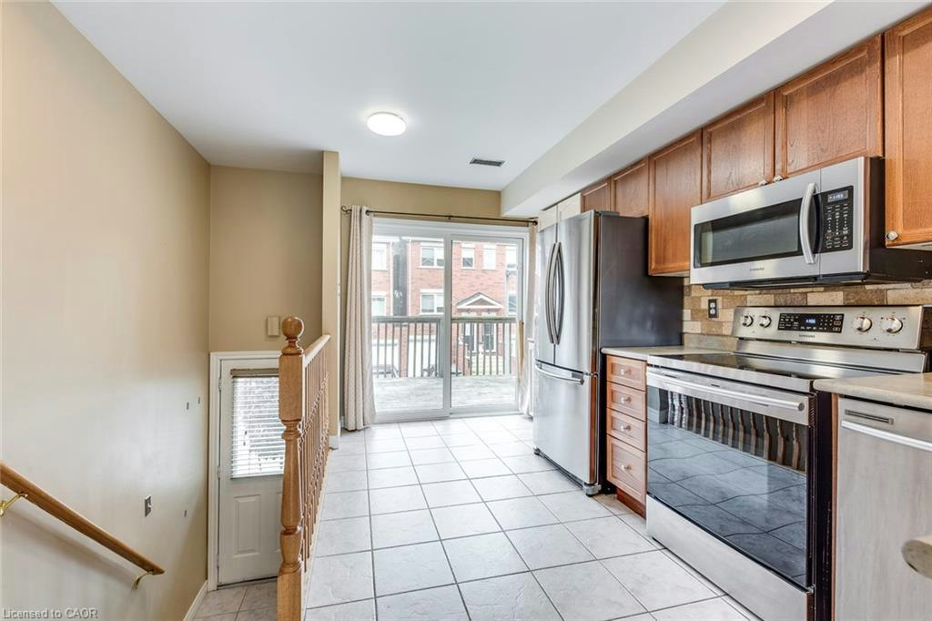 51-1751 Lampman Avenue, Burlington, ON, L7L 6W3 4