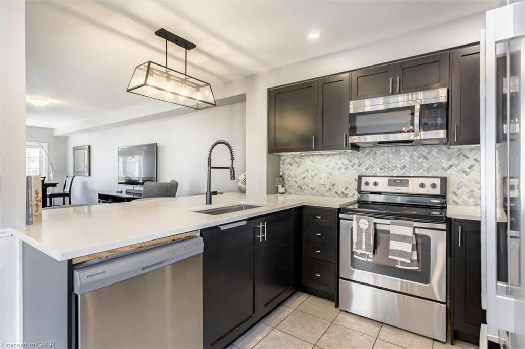 14 Kenridge Terrace, Hamilton, ON, L8J 0G4 - 10