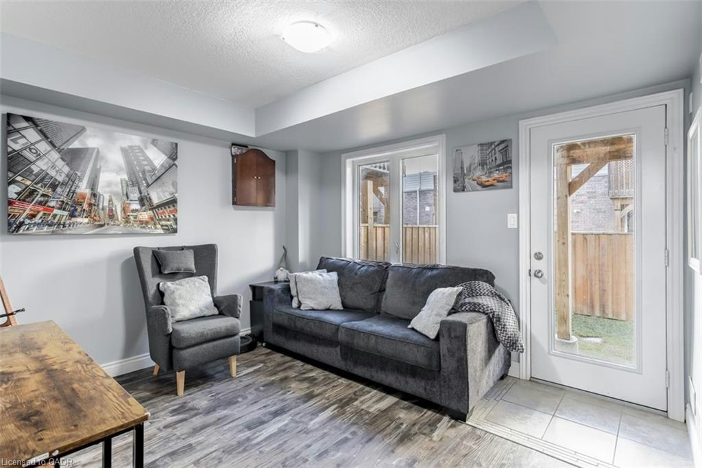 14 Kenridge Terrace, Hamilton, ON, L8J 0G4 - 5