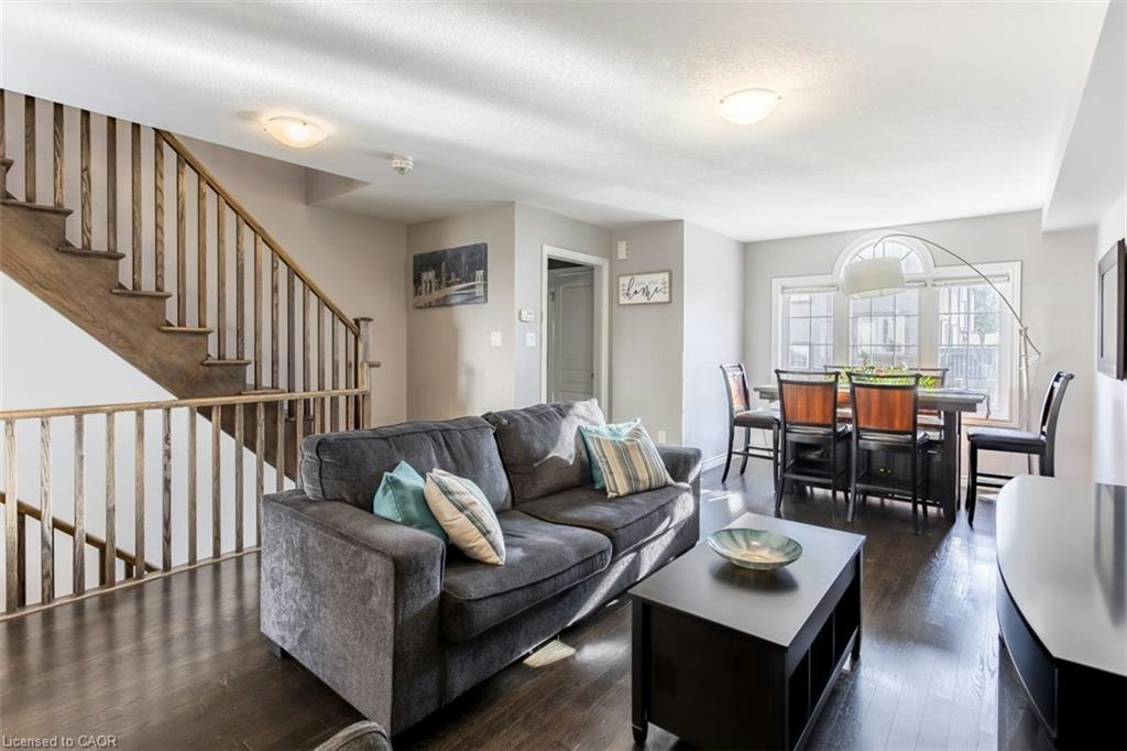 14 Kenridge Terrace, Hamilton, ON, L8J 0G4 - 14