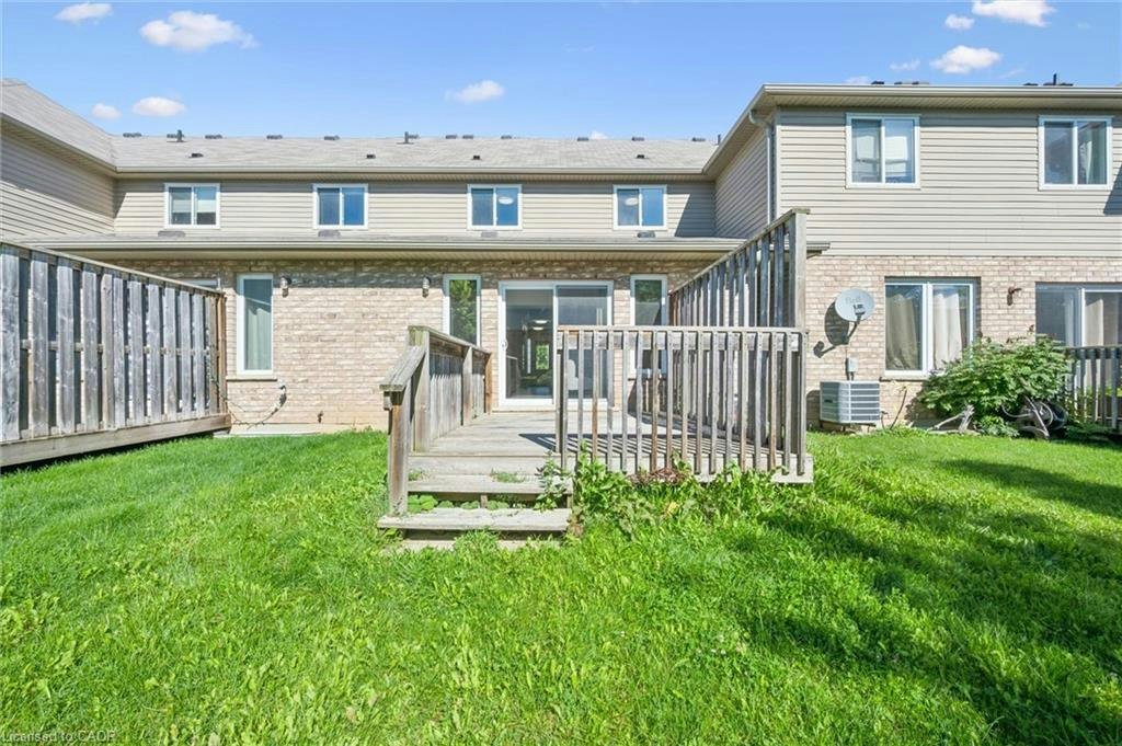 24-555 Chablis Drive, Waterloo, ON, N2T 2Y1 - 28