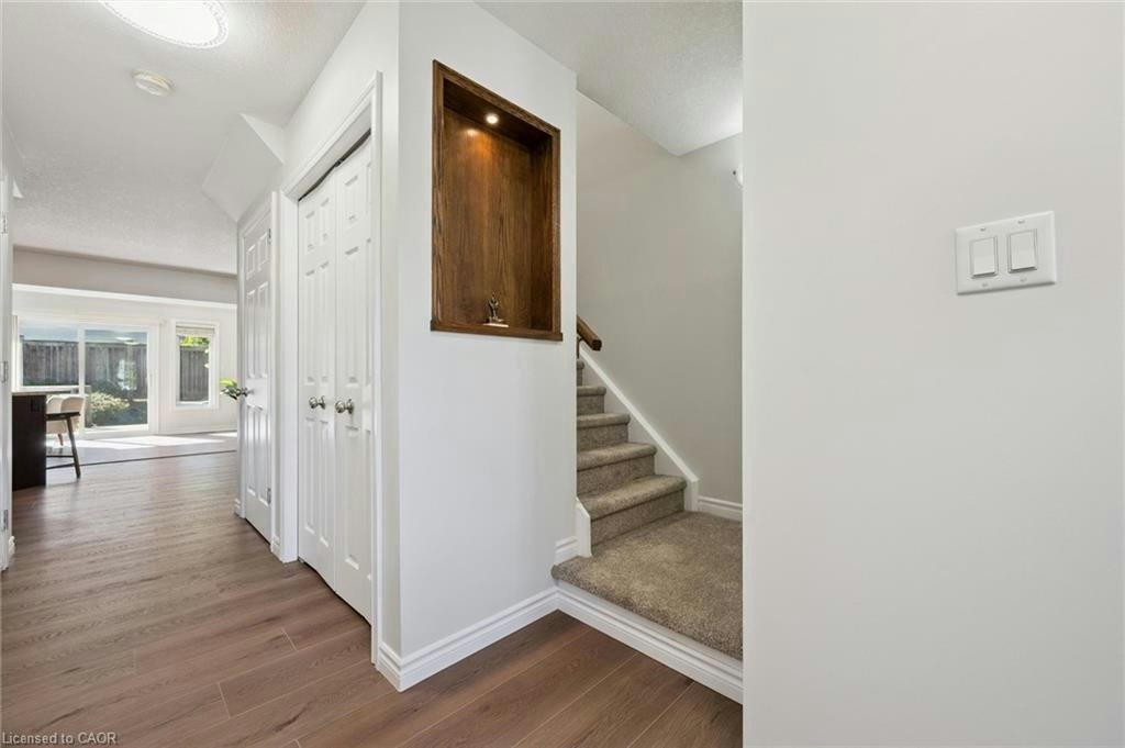 24-555 Chablis Drive, Waterloo, ON, N2T 2Y1 - 14
