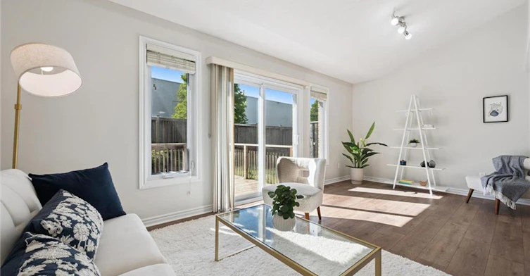 24-555 Chablis Drive, Waterloo, ON, N2T 2Y1 - 6