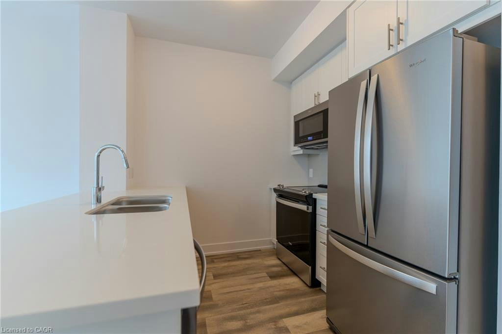 1213-470 Dundas Street E, Hamilton, ON, L8B 2A6 - 4